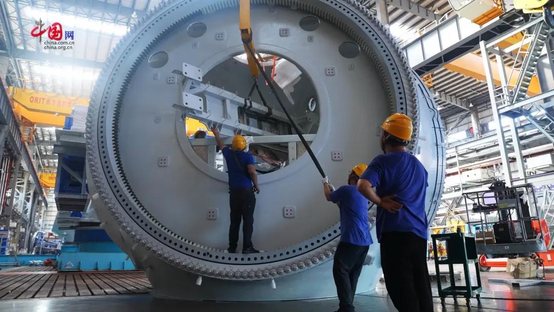 [中国网]【中国范儿】最大直驱海优势电机组：“巨臂”展翅天海间-6686体育