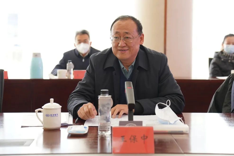 6686体育电气集团召开2023年第一次振兴帮扶事情向导小组会暨挂职干部座谈会-6686体育