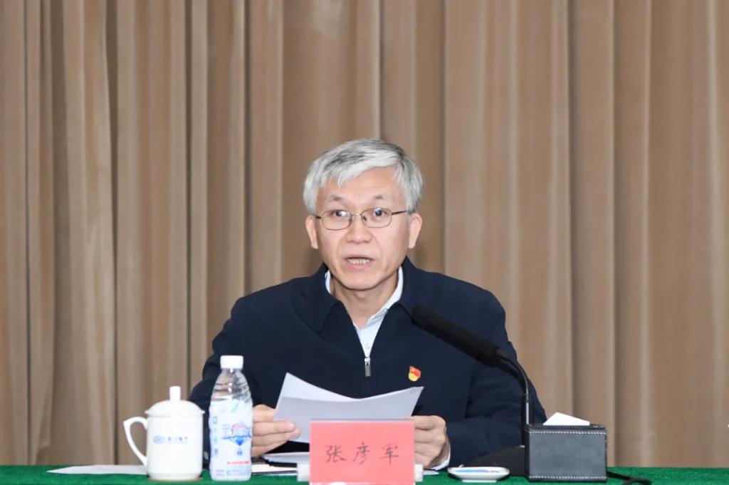 6686体育电气集团召开2024年警示教育大会暨专项治剃头动安排会-6686体育