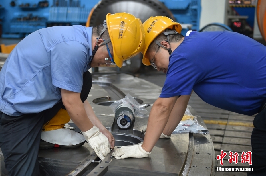 [中国新闻网]【打卡中国新坐标】智造加持 看大国重器怎样炼成细密“中国心”-6686体育