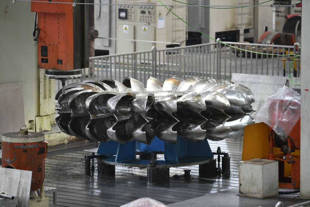 [经济日报]国产化首台150兆瓦级大型攻击式转轮乐成下线-6686体育