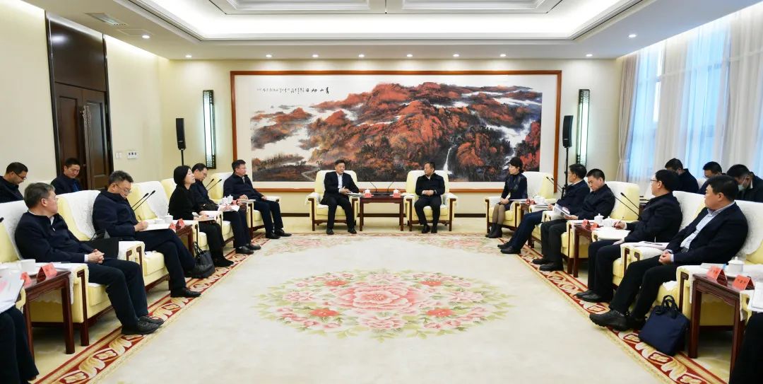 俞培根拜会内蒙古自治区党委书记孙绍骋、自治区主席王莉霞-6686体育