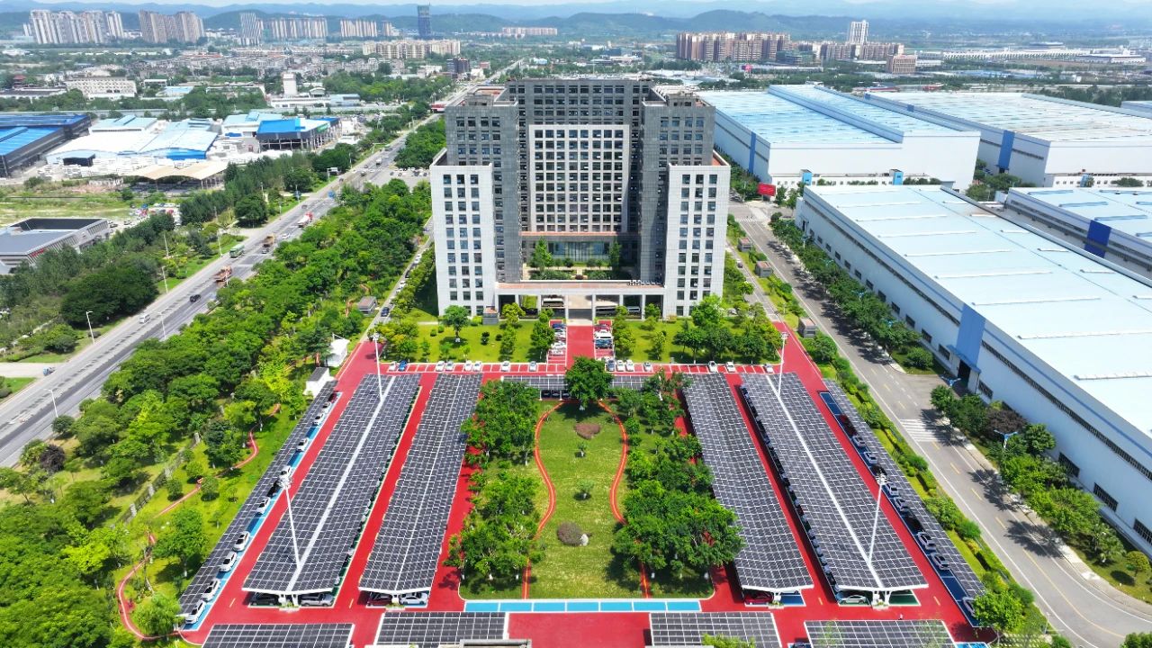 [国资报告]6686体育电气启动行业首个5G全毗连数字化工厂-6686体育